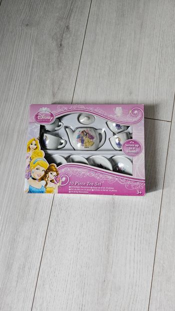 Service a thé princesse disney