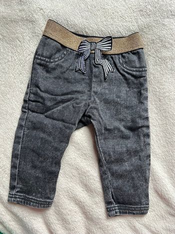 Pantalon gris en coton 6 mois