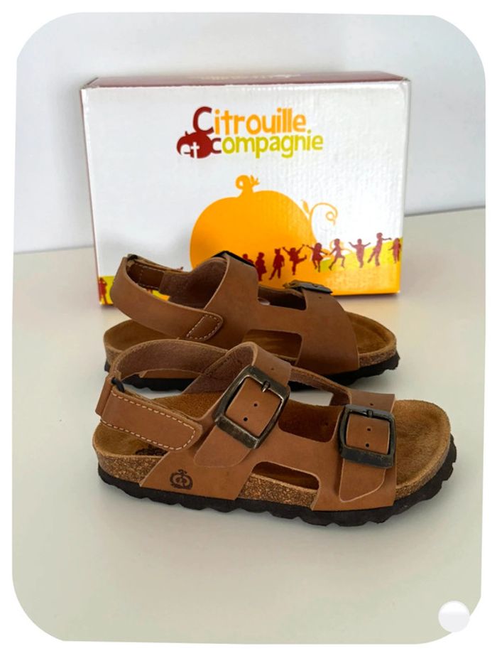Sandales ouvertes Marron Kelatu  Citrouille et compagnie taille 27