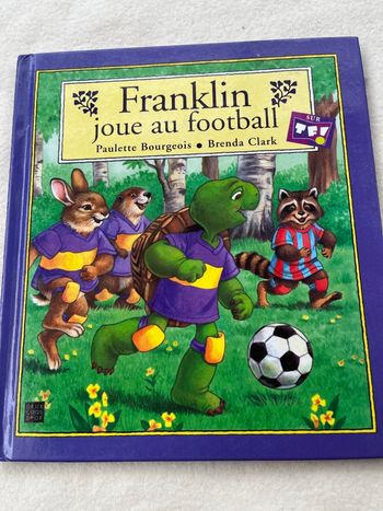 Franklin joue au football 