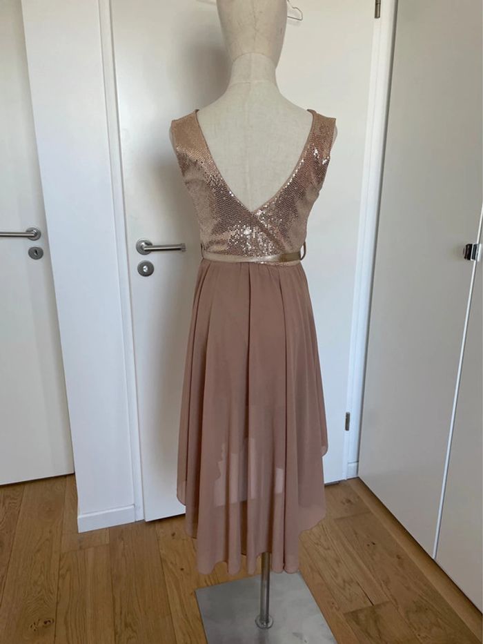 Robe de cérémonie - photo numéro 2