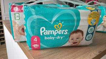 Lot Pampers  taille 4 baby dry