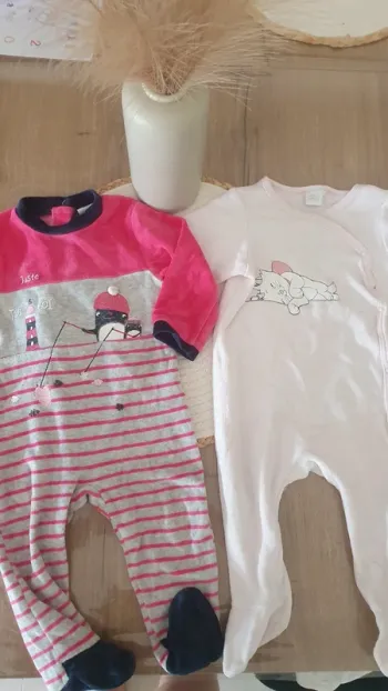 Lot 2 pyjamas fille 12 mois