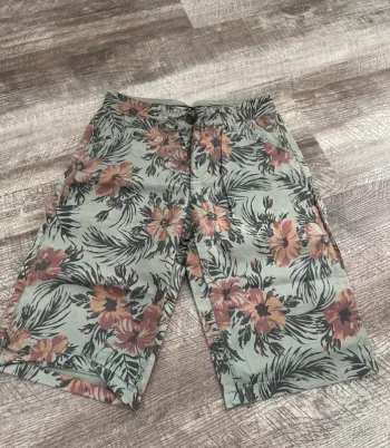 Short fleuri garçon influx 10ans
