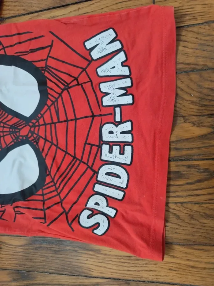Spiderman t-shirt 110cm - photo numéro 3