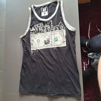 T shirt