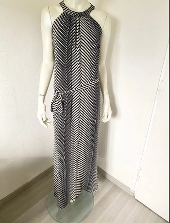 Robe longue fluide – Motif graphique noir – Taille  36/38– Excellent état