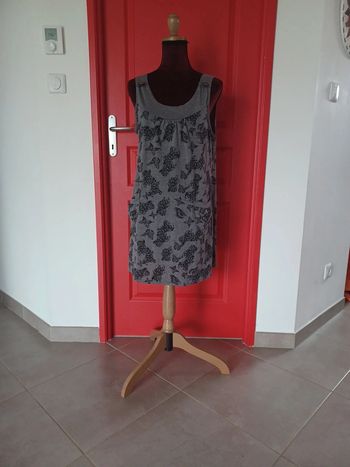Très jolie tunique pour femme