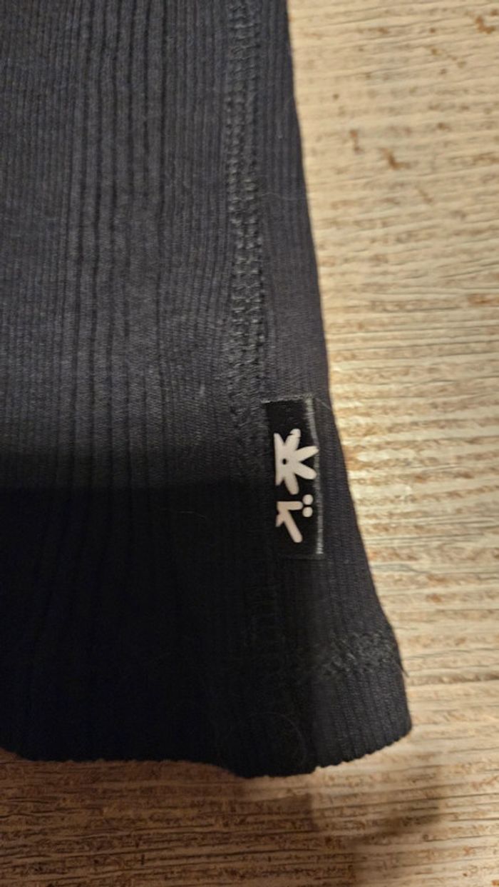 Débardeur fille noir, cotellé, Okaïdi, 6 ans, jamais mis - photo numéro 4