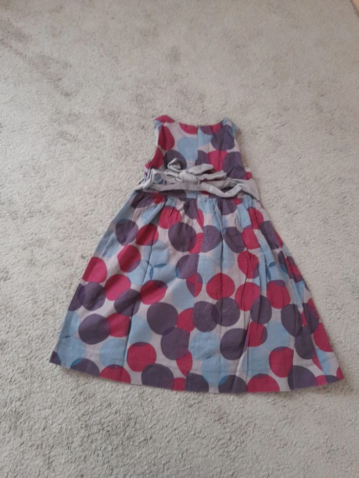 Robe habillee - photo numéro 3