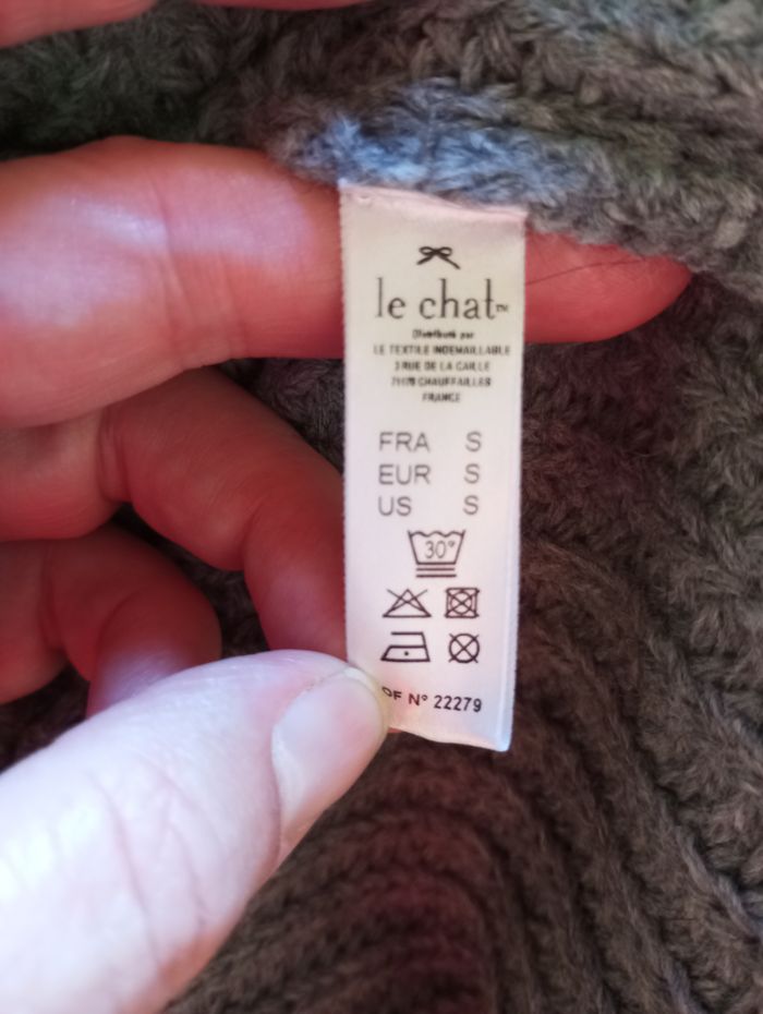 🌸 Pull moelleux, le chat, taille S - photo numéro 6