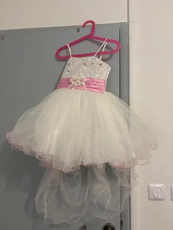 Robe cérémonie enfant.