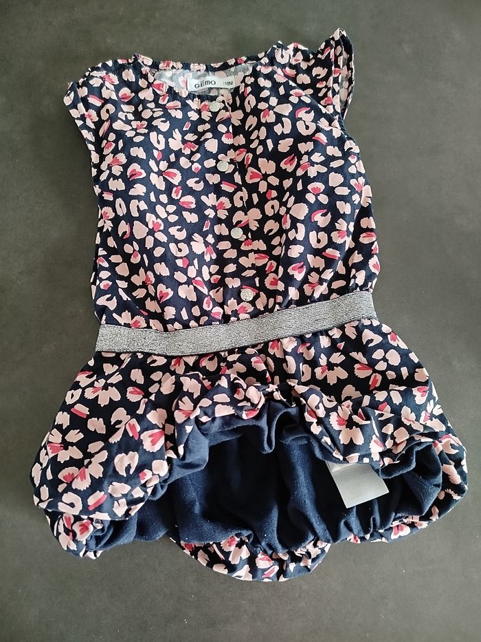 Robe, gilet et legging - photo numéro 2