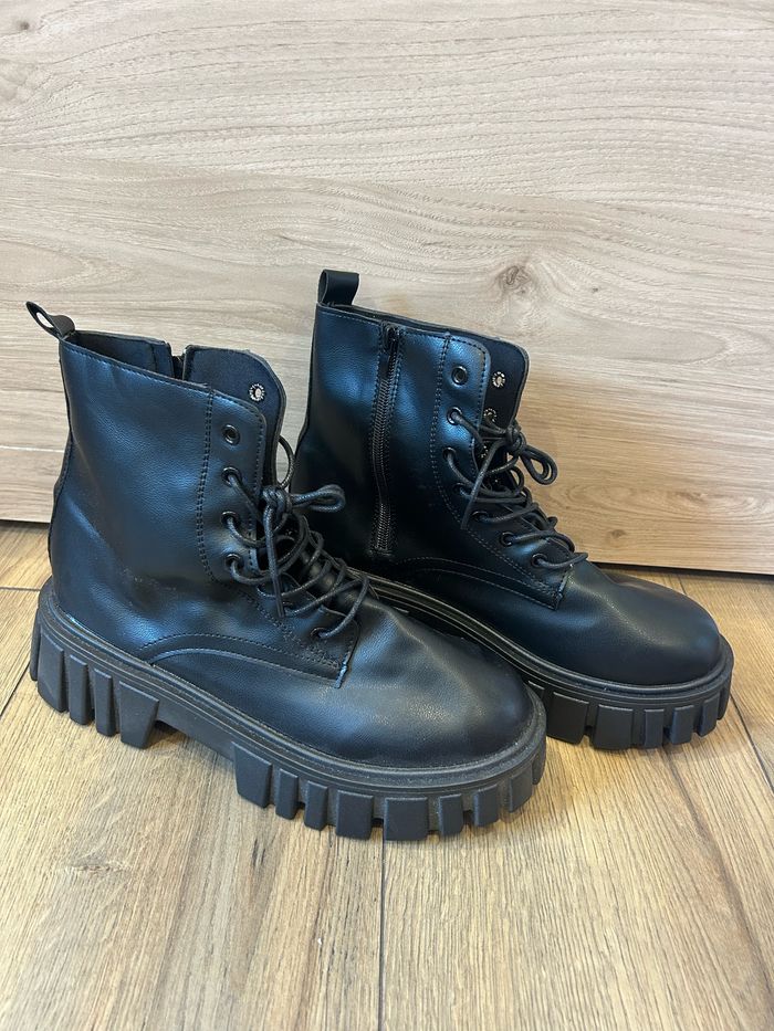 Bottes noir taille 42 - NEUF - photo numéro 4