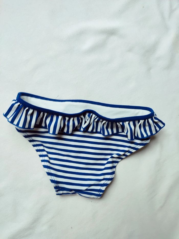 Bas de maillot de bain 4/6 ans type marinière - photo numéro 3