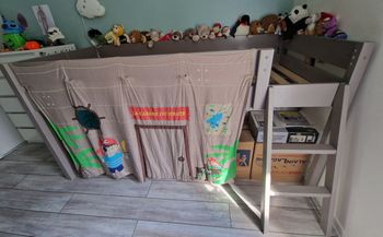Urgent - Lit avec sommier matelas et tente de lit