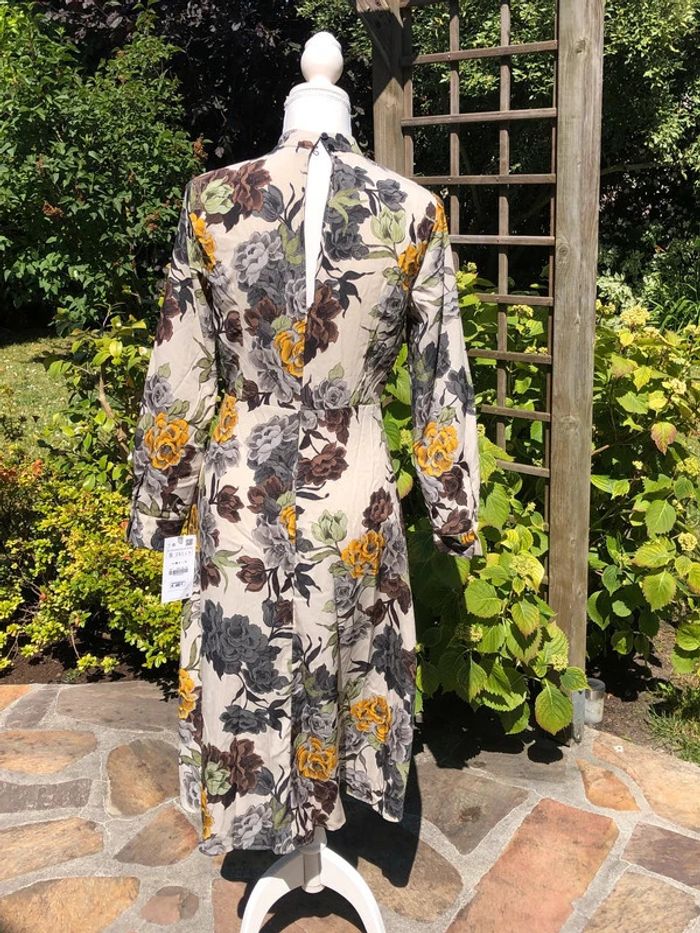 Robe Zara neuve taille S - photo numéro 7