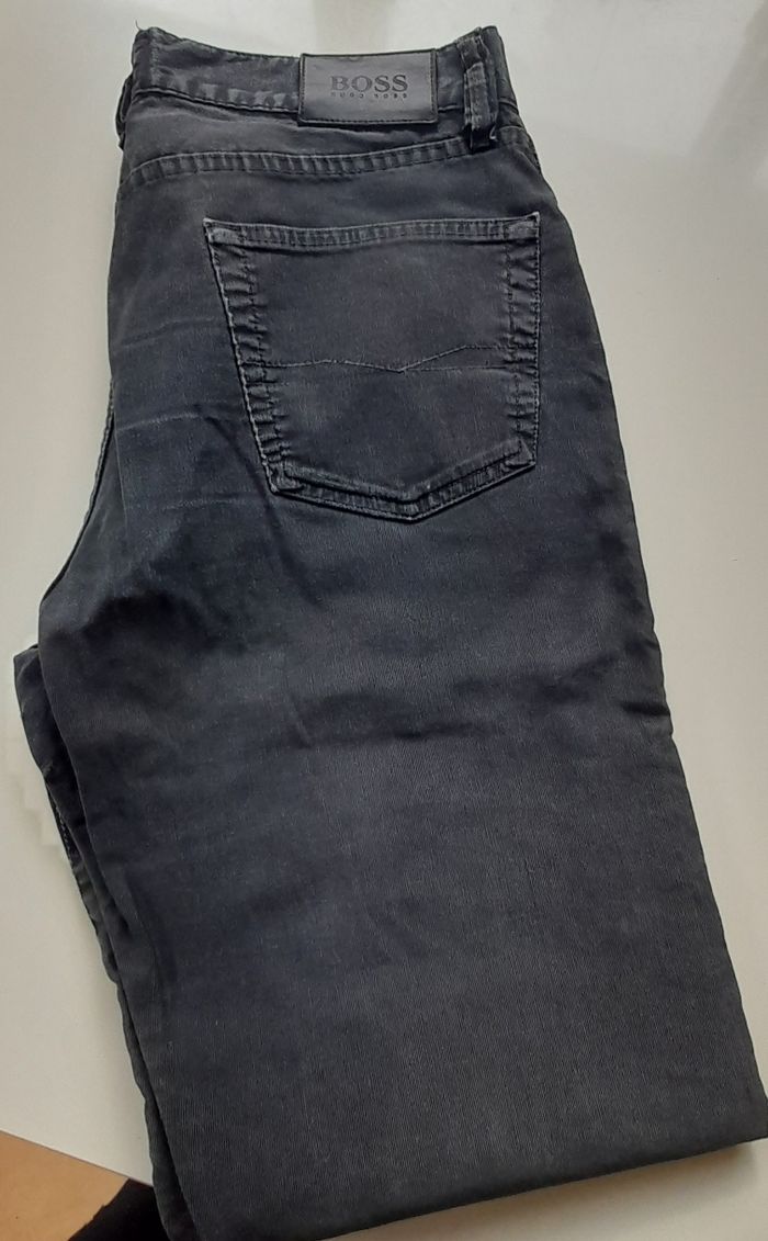 Pantalon homme Hugo Boss W34 L34 - photo numéro 2