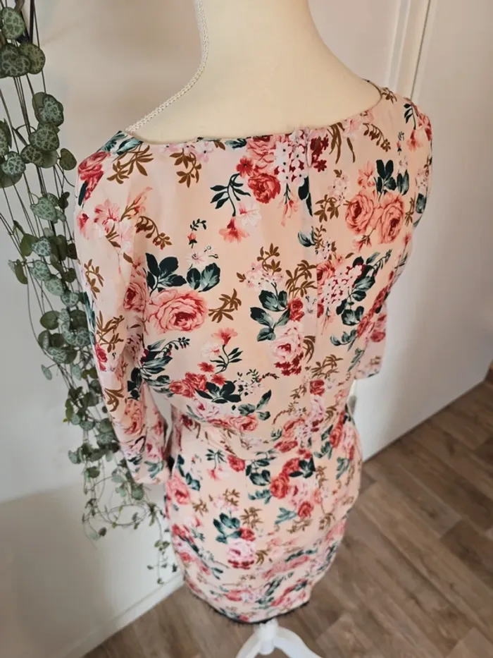 Robe florale - photo numéro 5