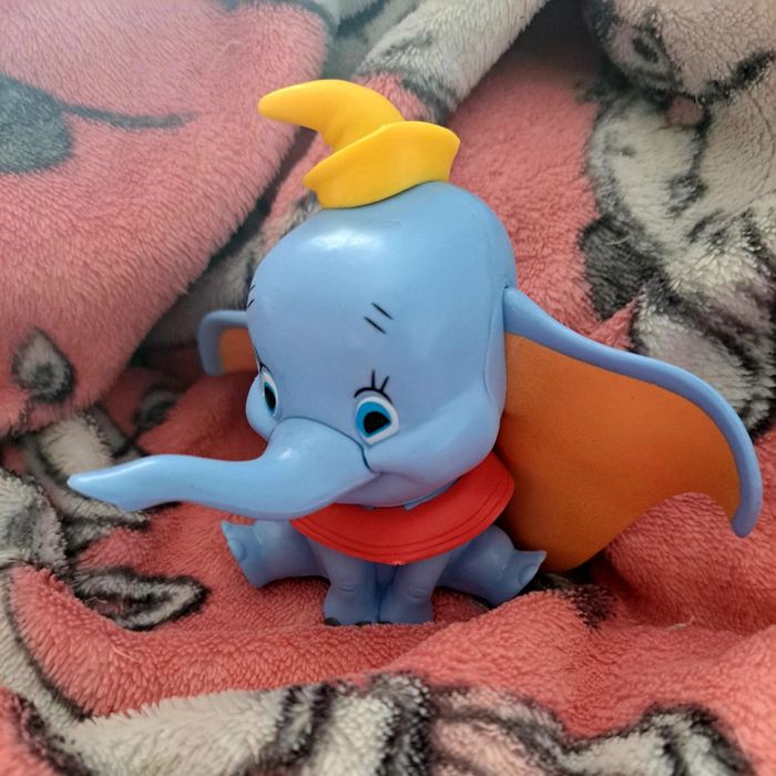 Figurine Dumbo - photo numéro 2