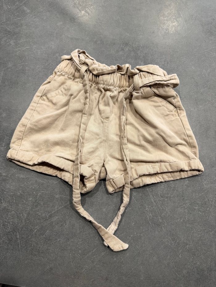 Lot de vêtements fille 5 ans - photo numéro 4