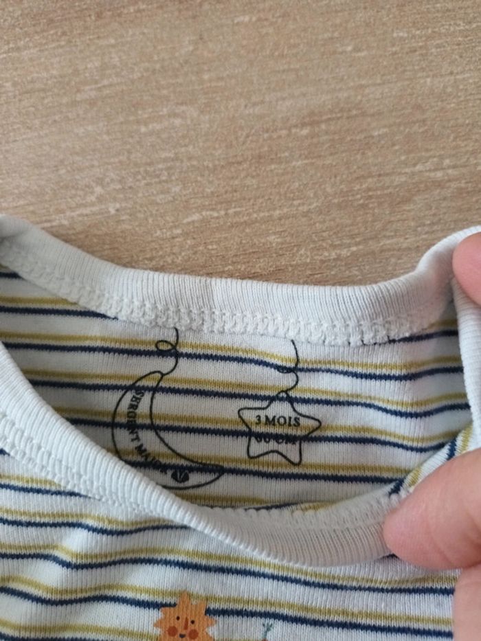 Lot 3 bodys 3 mois SMJ - photo numéro 2