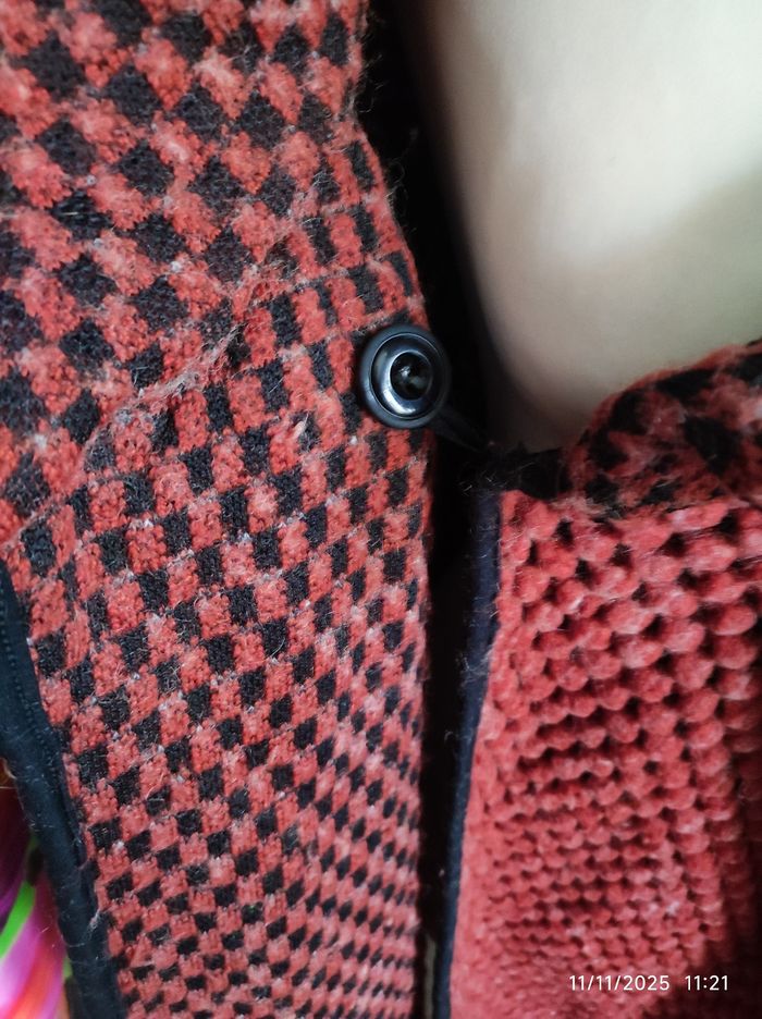 Gilet Chaud Hiver femme T40/42 Noir et Rouille - photo numéro 2