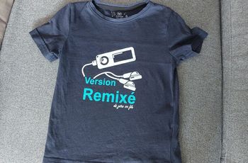 T shirt 4 ans mixte version remixe