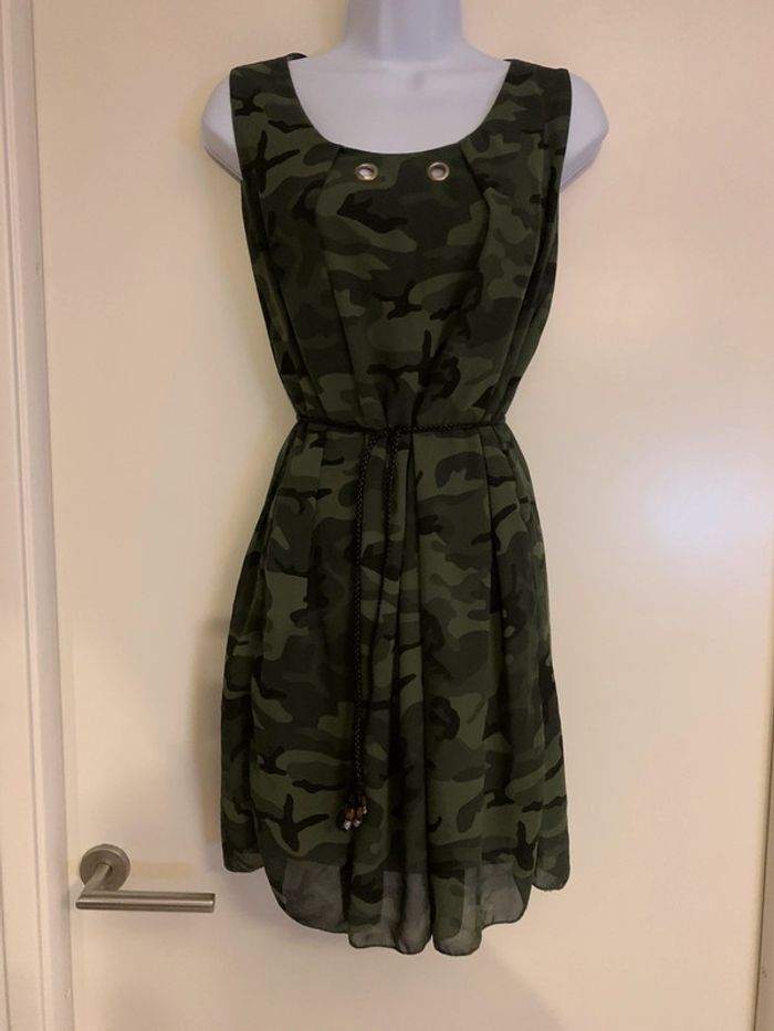 Robe  ou tunique longue - photo numéro 2