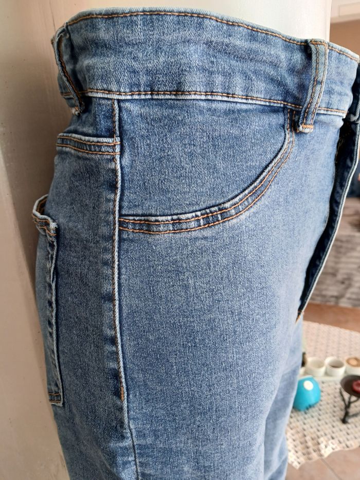 Jean taille haute T40. - photo numéro 3