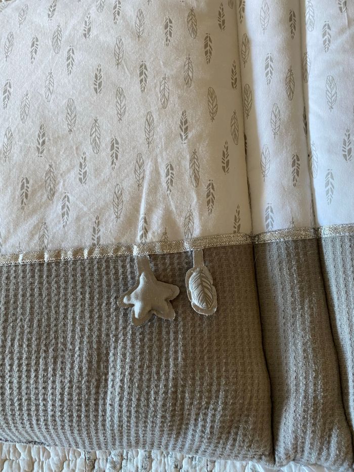 Protège lit , tour de lit - photo numéro 5