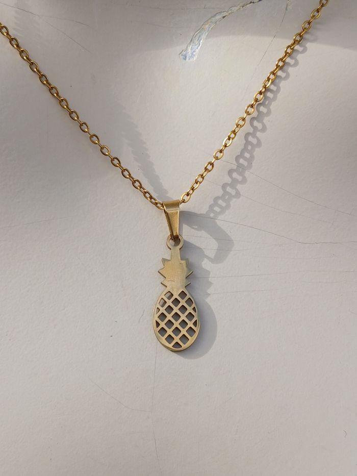 Collier en acier inoxydable doré ananas 🍍