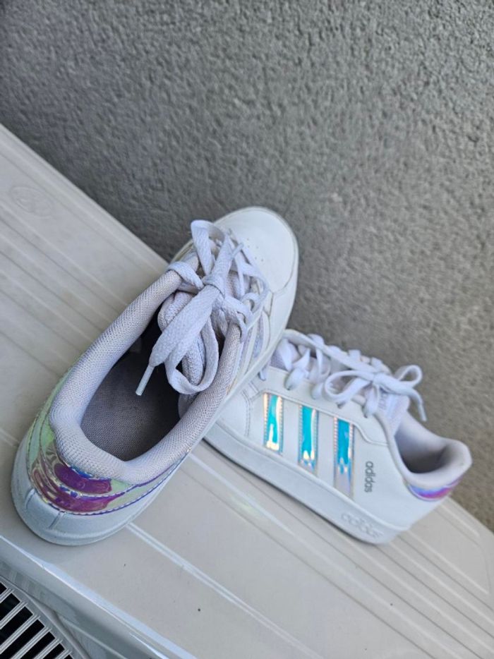 Basket Adidas - photo numéro 3