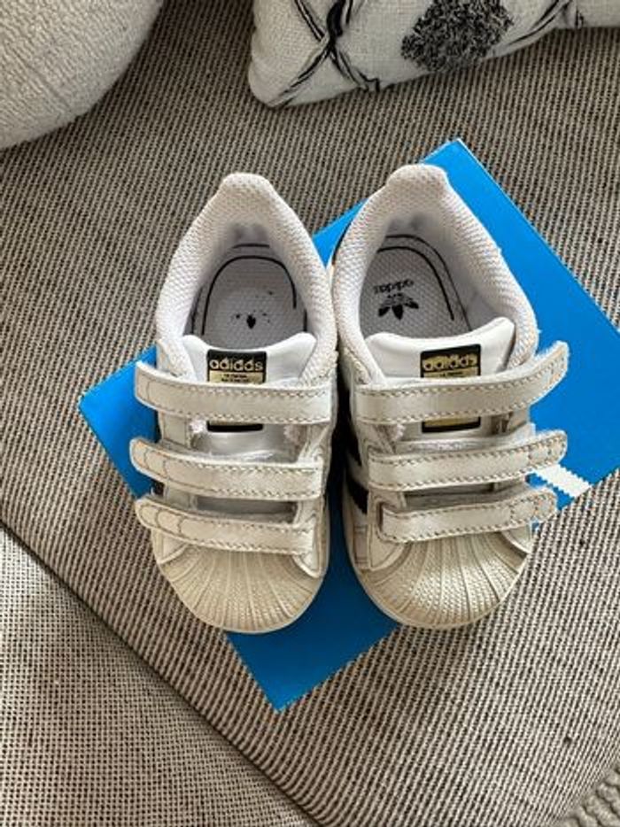 Adidas SUPERSTAR - photo numéro 3