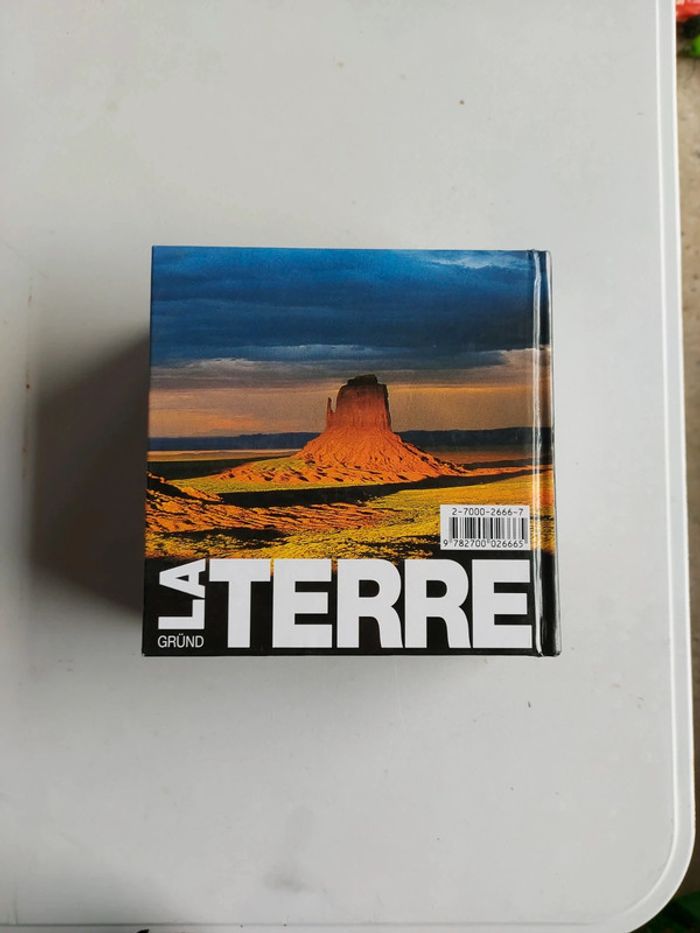 La Terre - photo numéro 2