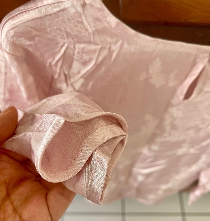 Blouse satin rose claire , manches longues - photo numéro 4