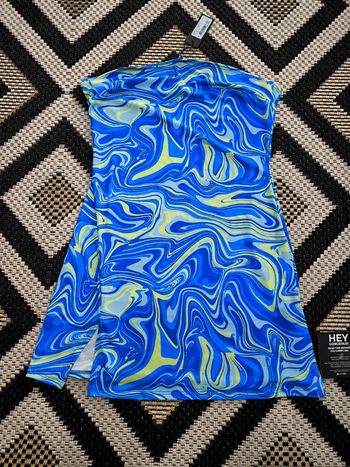 Robe imprimée taille S NLY one neuve