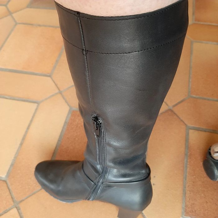 Bottes à talons - photo numéro 2