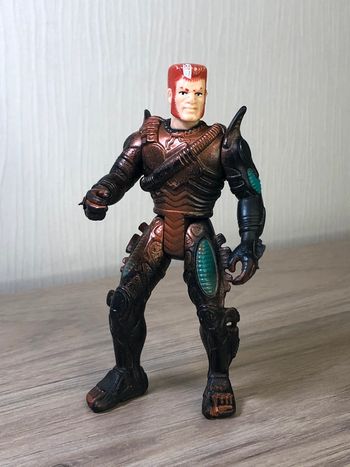 Figurine jouet articulée Vintage Aliens ATAX Space Marine 1993 Kenner