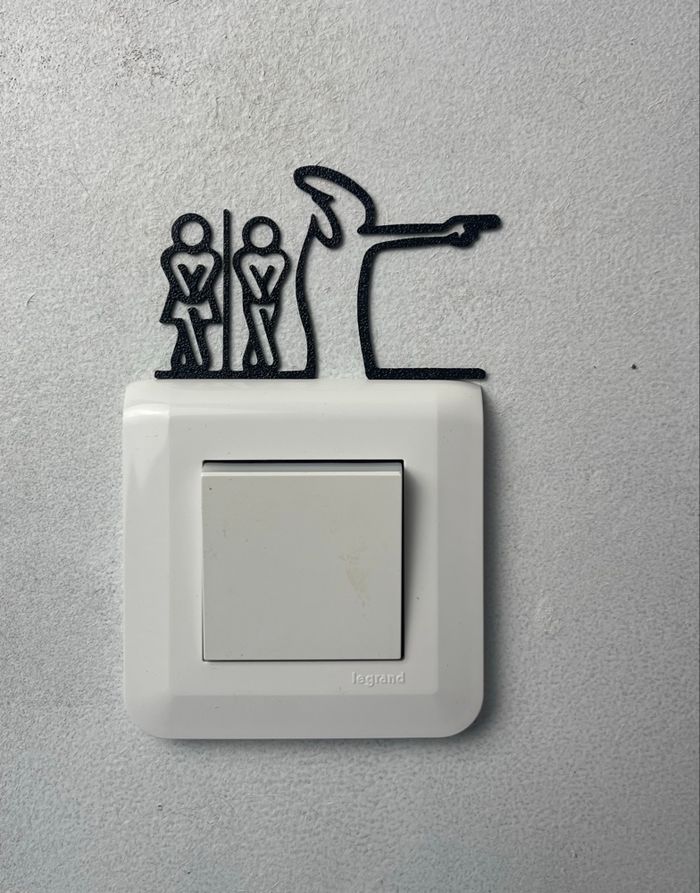 Déco Interrupteur La Ligne toilettes