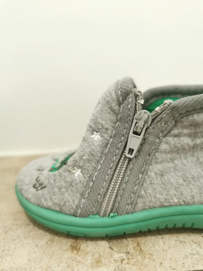 Chausson bébé dinosaure taille 19 - photo numéro 6