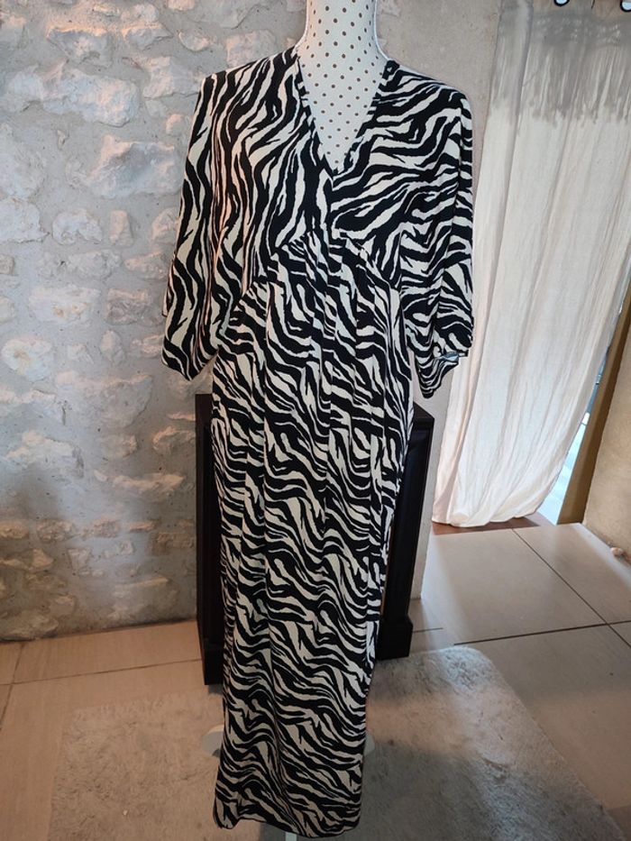 Robe longue zèbre