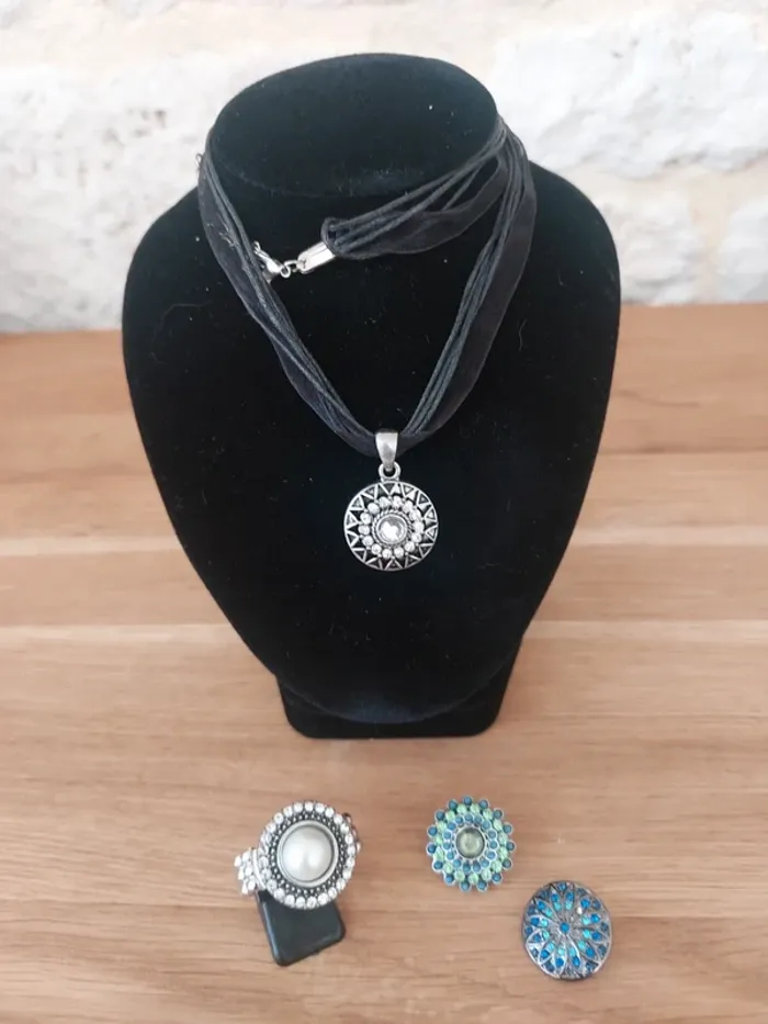 Ensemble collier bague