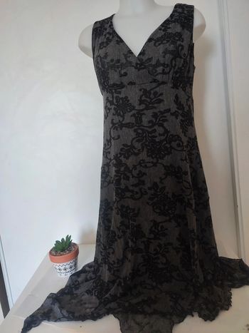 Robe longue 💫 voile avec doublure💫 taille 3