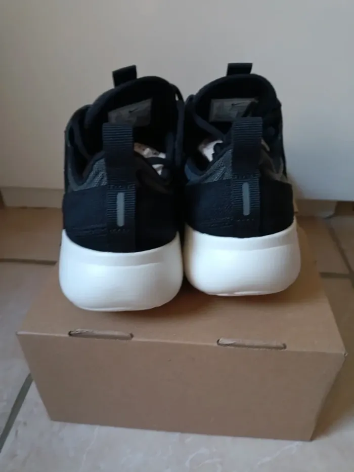 Baskets sneakers Nike enfant mixtes. - photo numéro 8
