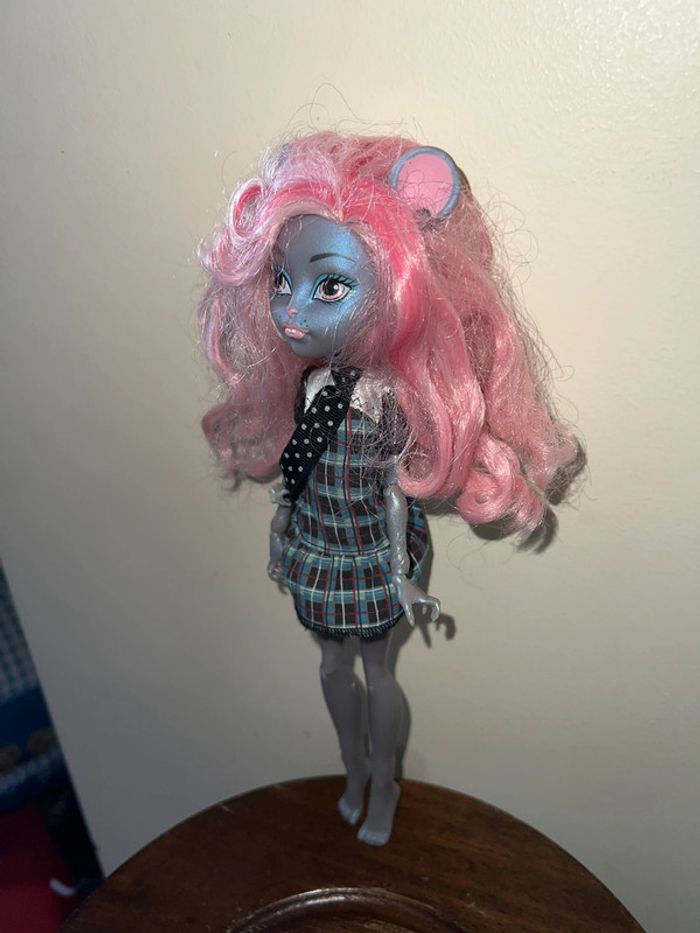 Poupée Monster High Mouscedes - photo numéro 3