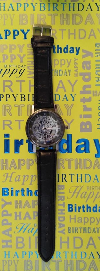 Jolie montre Cadran Original Neuve