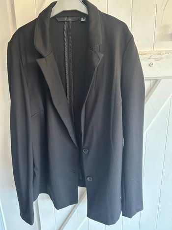  Veste noire cintrée vera moda