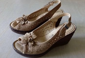 Sandales confortables CUIR talons compensés p37