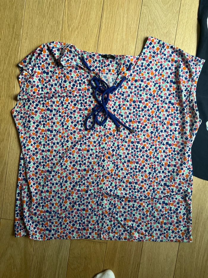Vends lot de 2 tee-shirt Jacqueline riu taille 4- bon état - photo numéro 2